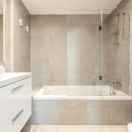 Lägenhet Dream - Pool, Balcony & Bbq *