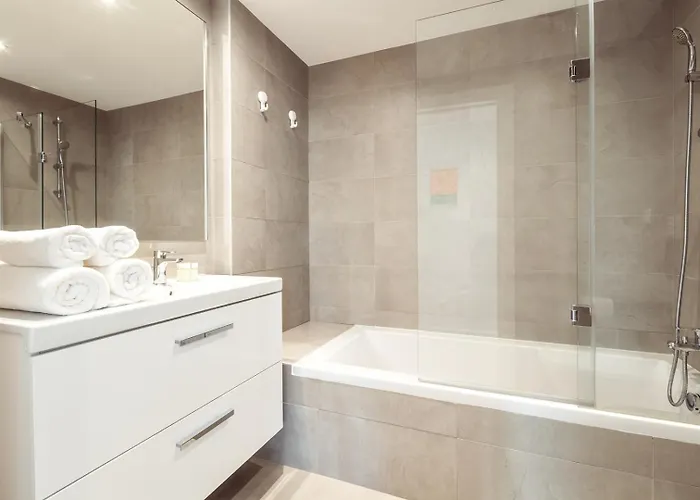 Dream - Pool, Balcony & Bbq