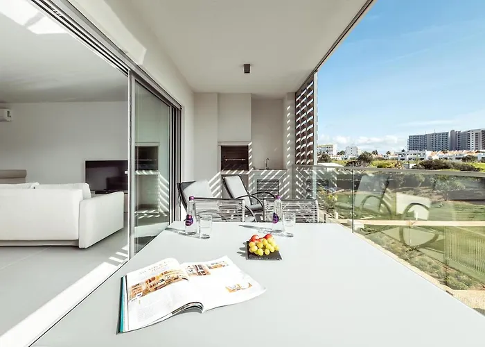 Dream Pool, Balcony & Bbq Apartment Albufeira