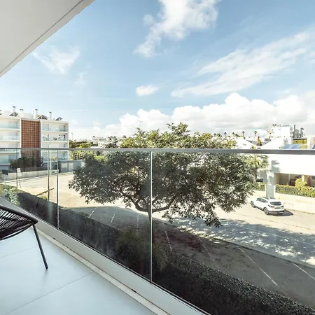 Dream - Pool, Balcony & Bbq דירה